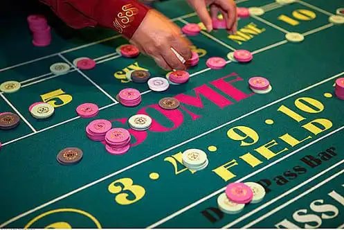 Antarmuka Texas Hold'em Bonus di aplikasi mobile warung slot